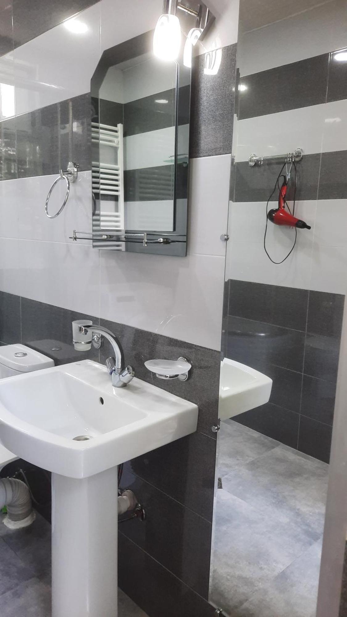 A Rioni Hotel Kutaiszi Kültér fotó