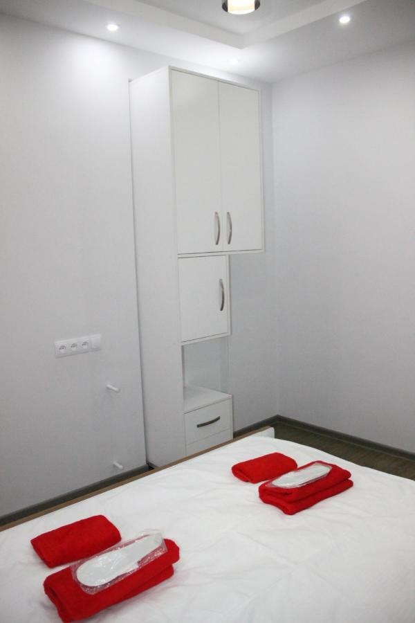 A Rioni Hotel Kutaiszi Kültér fotó